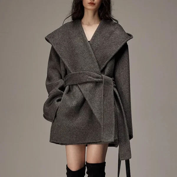 Winter Luxury Handmade Camel Hair Coat Double Faced Cropped Wool Coats Women with Hood