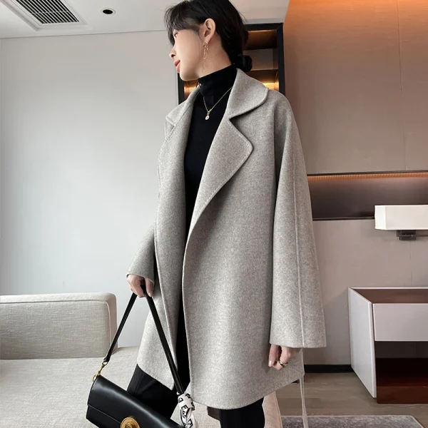 This Year's New Popular High Quality Camel Hair Cloth Fashion Casual Elegant Short Coat Warm Loose Coat - Image 3