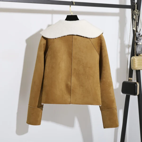 High Quality Turn Down Collar Camel Shearling Coat Women Cropped Vintage Vegan Leather Jacket With Lamb Fur - Image 2