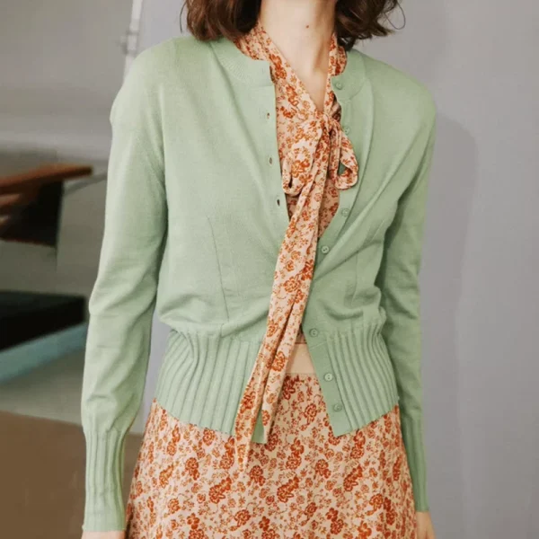 Breathable Knitwear Single Breasted 100% Wool Knitted Cardigan for Women - Image 5