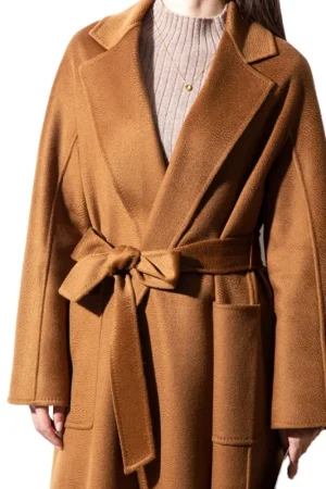Winter Ladies Cashmere Coat European commuter Quality Goods Water Ripple Coat Hand Sewn