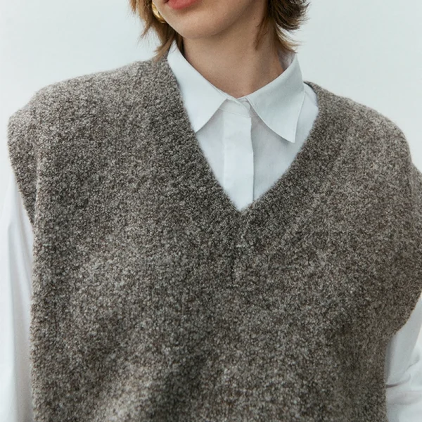 Fashion Solid Color V Neck Yak Cashmere Waistcoat Wool Knitted Vests With Pocket - Image 3