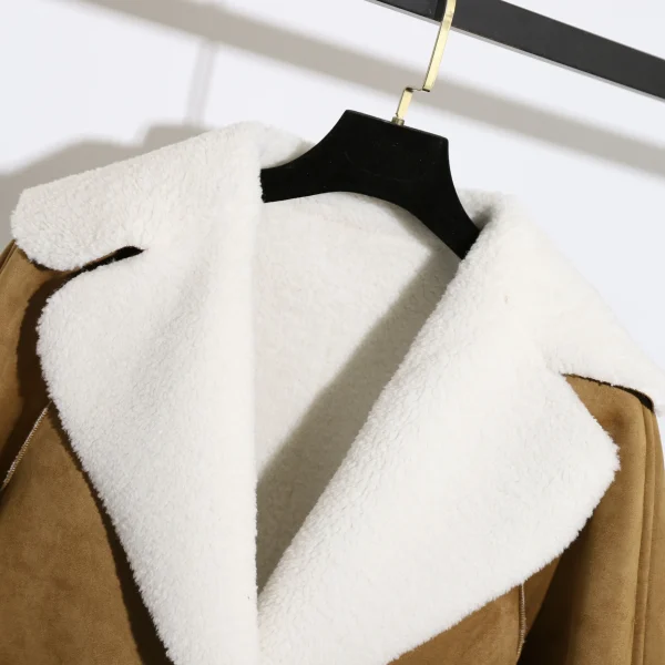 High Quality Turn Down Collar Camel Shearling Coat Women Cropped Vintage Vegan Leather Jacket With Lamb Fur - Image 3